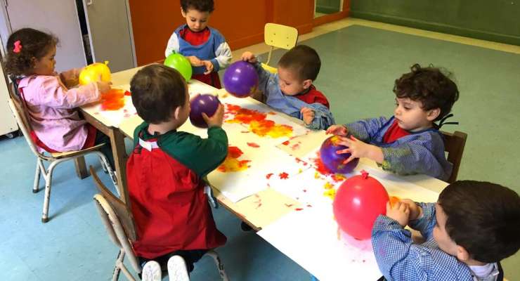 En la sala Ducklings realizaron una secuencia de psicomotricidad