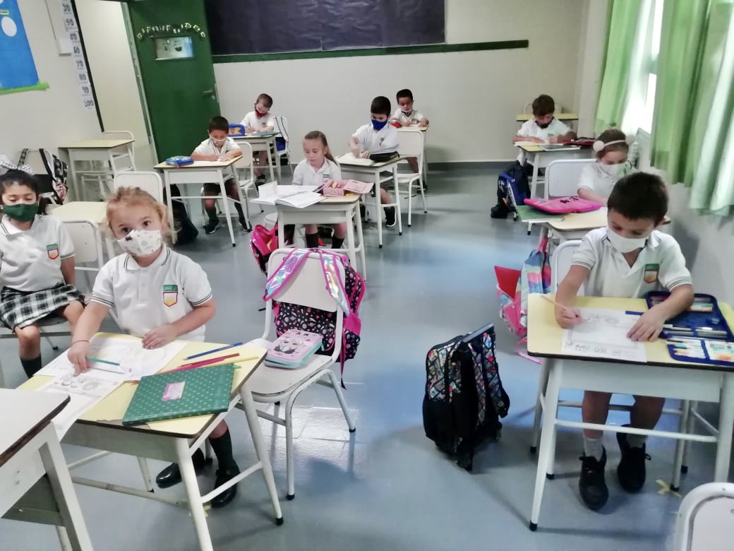 1º grades have finished their first week at elementary school