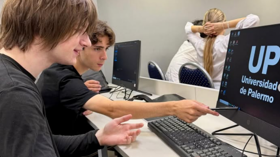 Estudiantes de 5° año participan en el IA challenge